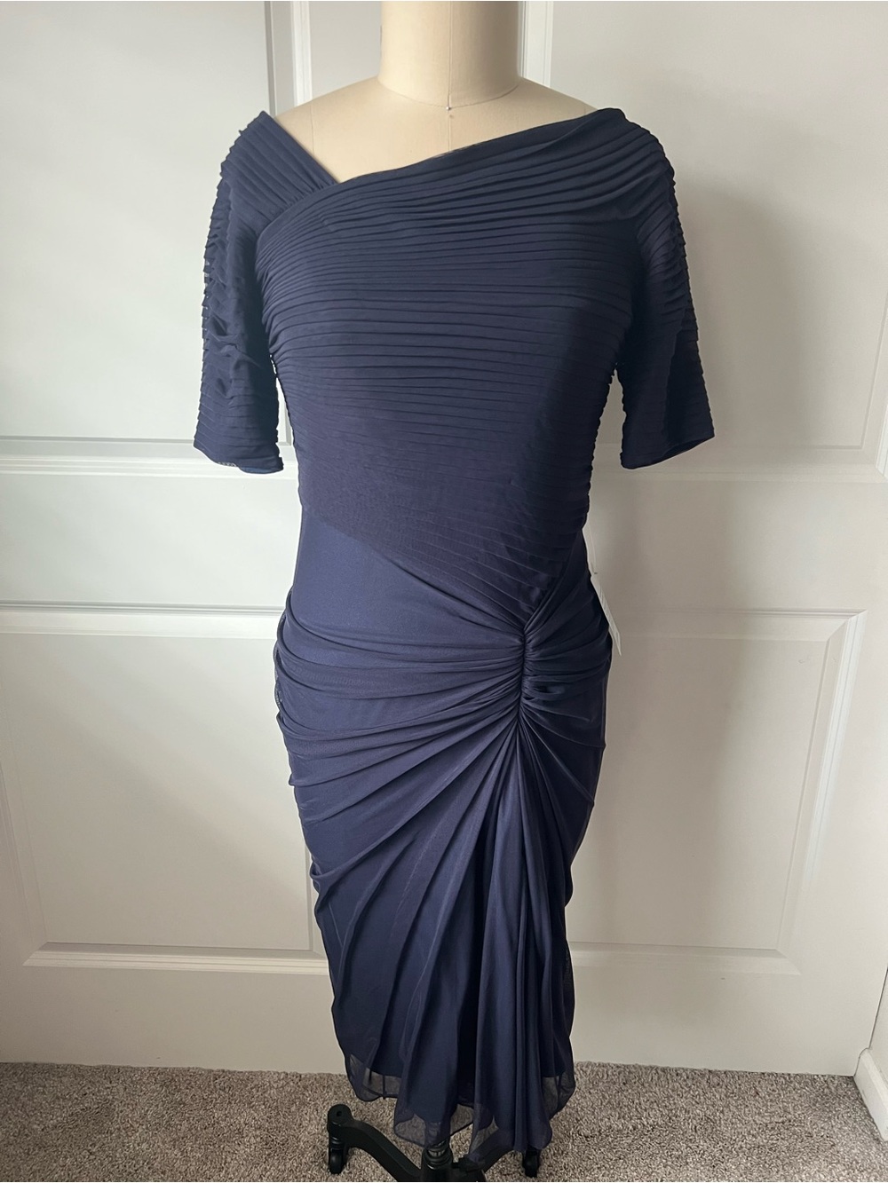 New Navy Pleated Ruched Midi Dress